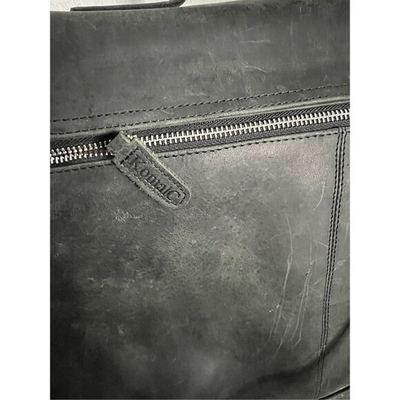 KomalC 16 Inch Leather briefcase Laptop Messenger Bags - Picture 6 of 8